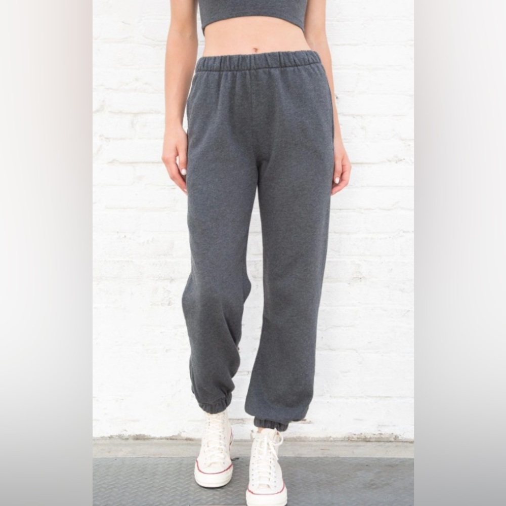 brandy Melville dark grey Rosa sweats